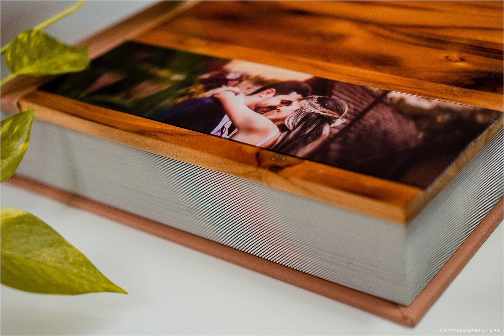 Foto Ainda Faz Sentido Ter o Álbum de Casamento ? Foto Ainda Faz Sentido Ter o Álbum de Casamento ? - Imagem 3