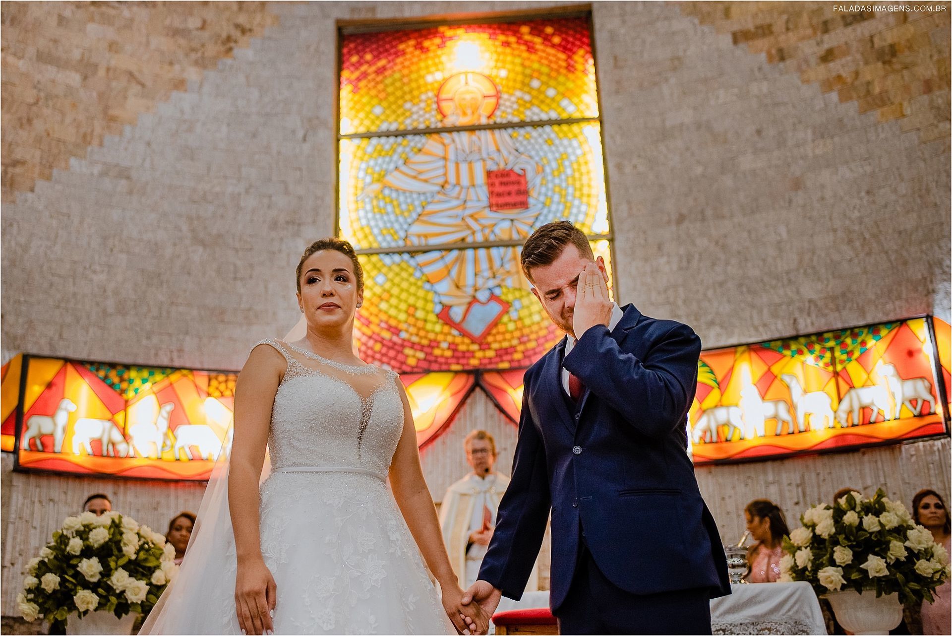 Foto Somos os seus olhos durante o casamento Foto Somos os seus olhos durante o casamento - Imagem 2