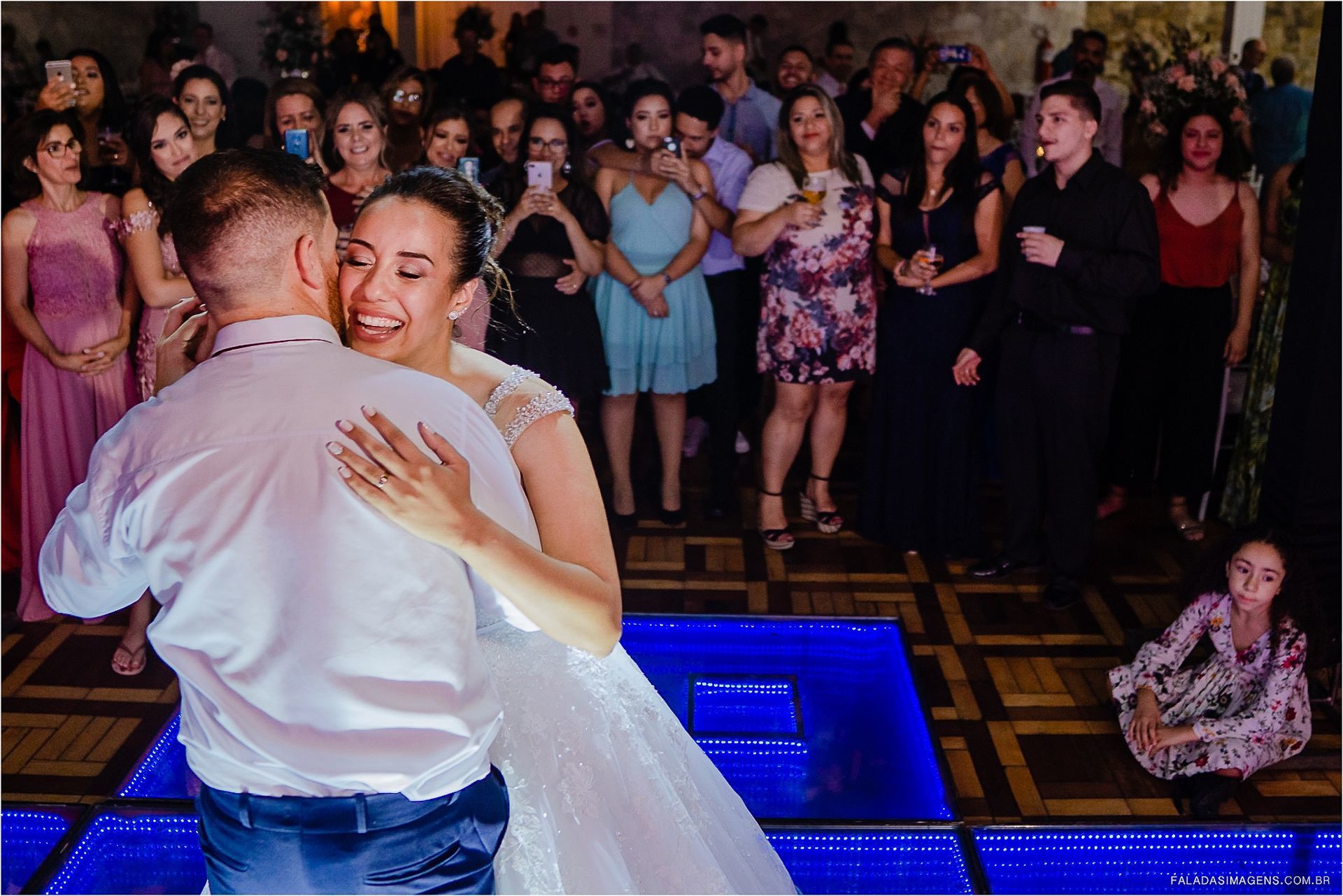 Foto Por que compartilhamos tantas informações sobre casamento Foto Por que compartilhamos tantas informações sobre casamento - Imagem 4